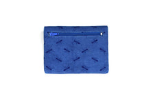 Cargar imagen en el visor de la galería, Carterita tipo sobre - hormigas