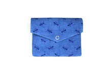 Cargar imagen en el visor de la galería, Carterita tipo sobre - hormigas