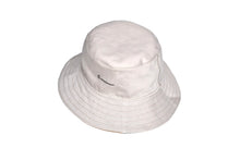 Cargar imagen en el visor de la galería, Bucket Hat - cafe verde reciclado
